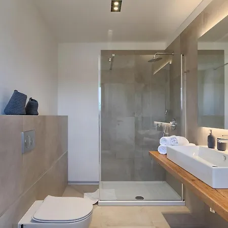 Nyaraló Oliva 2