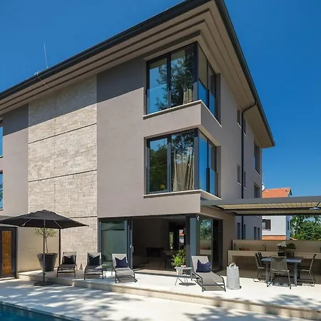 Oliva 2 Holiday home