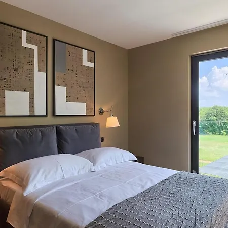 Oliva 2 Holiday home