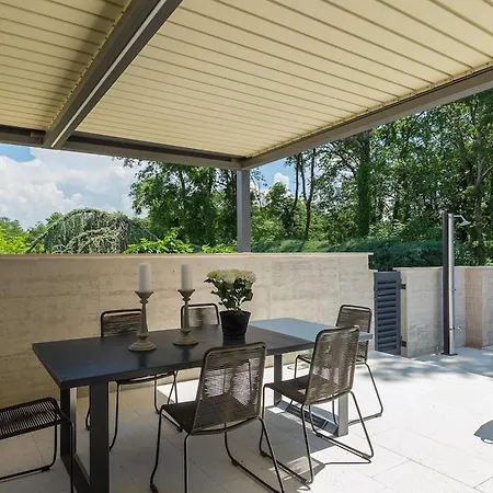 度假居 Oliva 2 乌马格